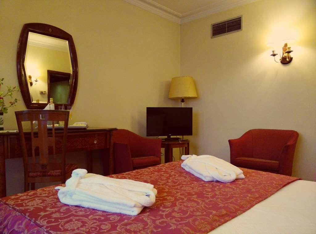 Golden Tulip Porto Gaia Hotel Vila Nova de Gaia Phòng bức ảnh