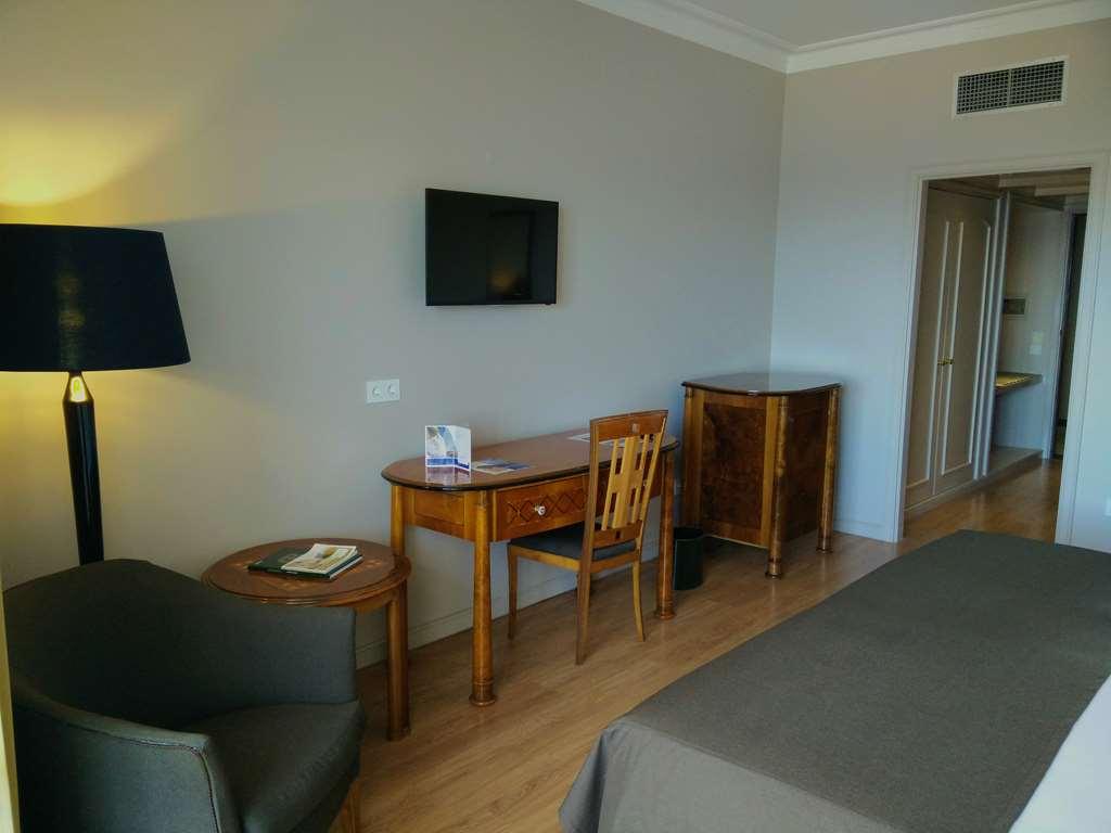 Golden Tulip Porto Gaia Hotel Vila Nova de Gaia Phòng bức ảnh
