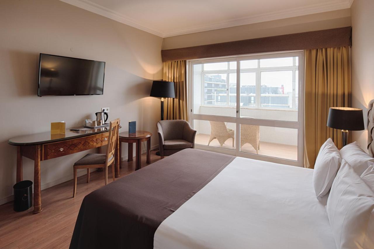 Golden Tulip Porto Gaia Hotel Vila Nova de Gaia Ngoại thất bức ảnh